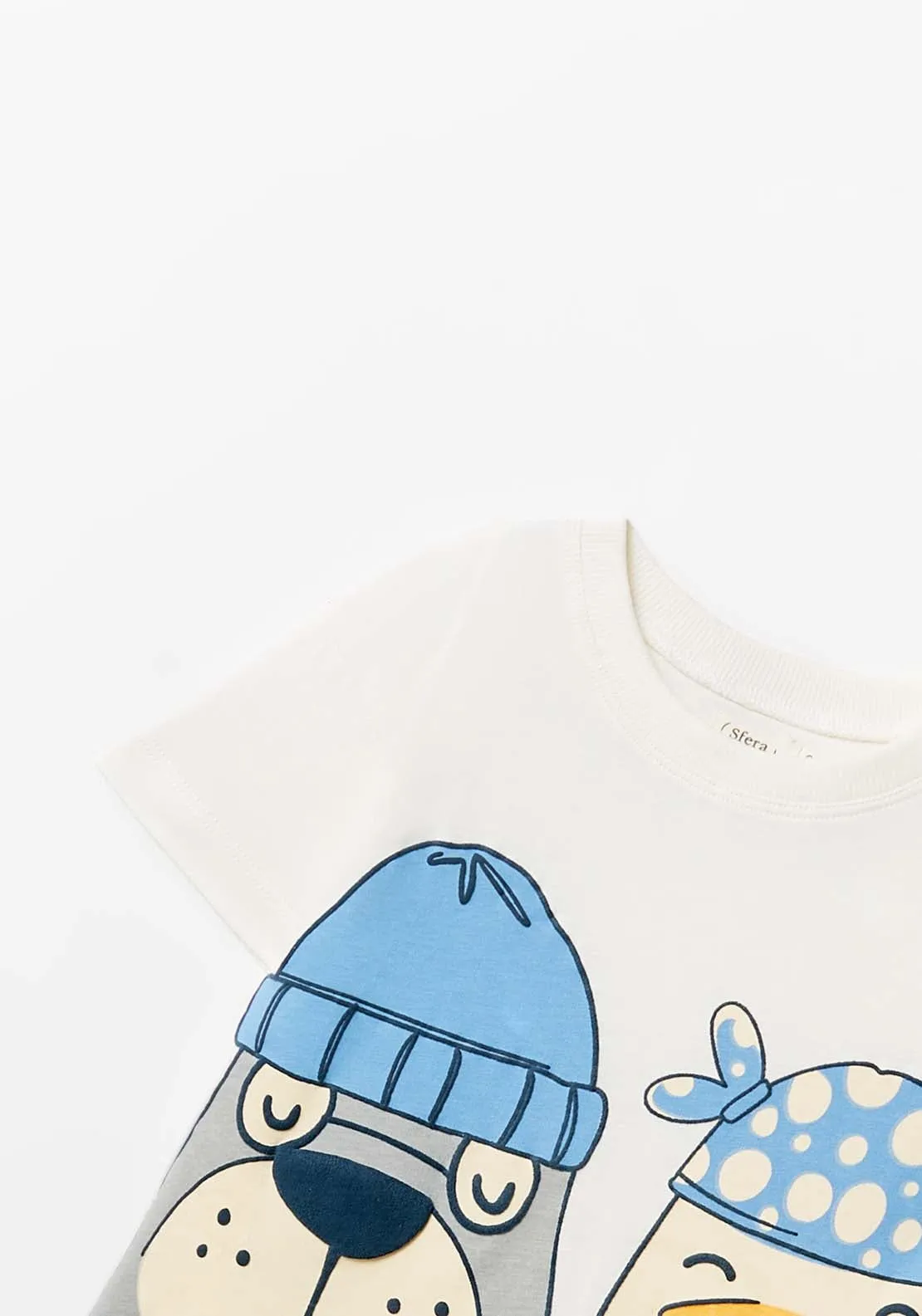 3D Finn T-Shirt - Cream: High-quality 3D Printed Cream Finn Shirt