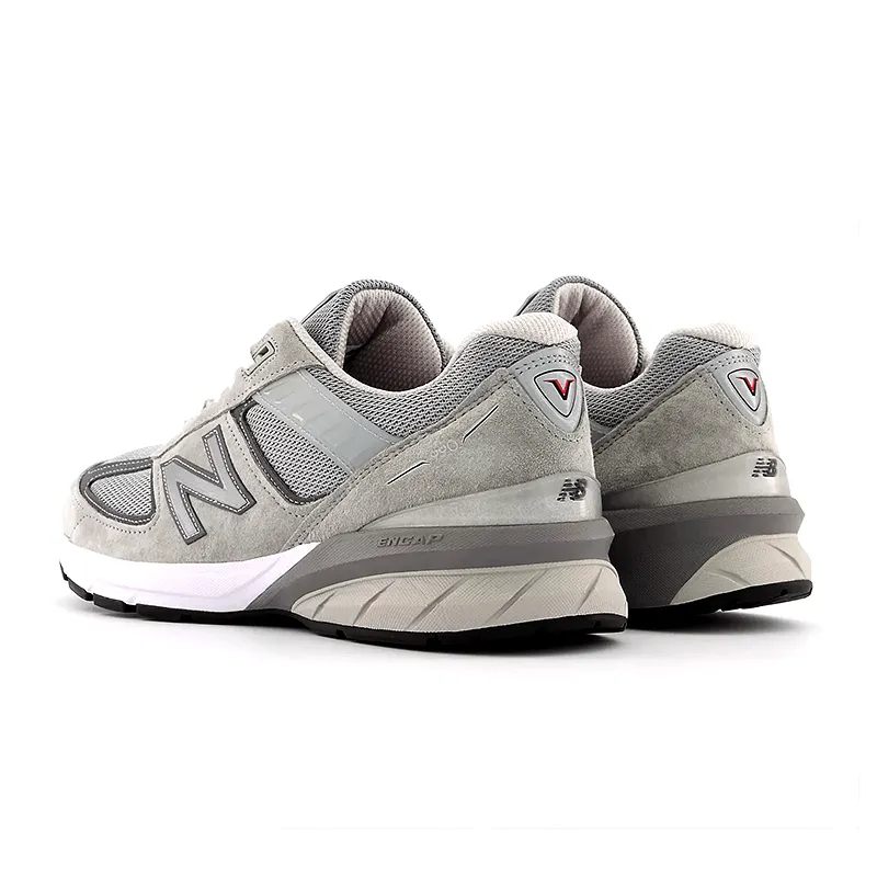 990v5 Men's Sneakers