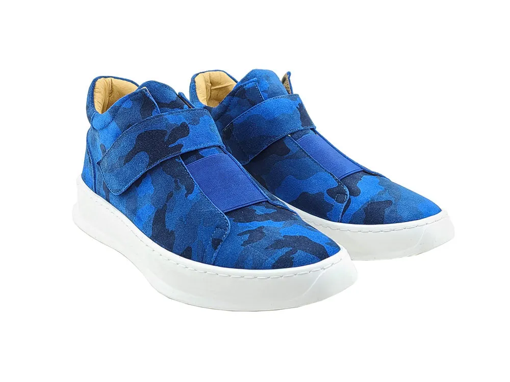 Camouflage Print Suede Sneakers