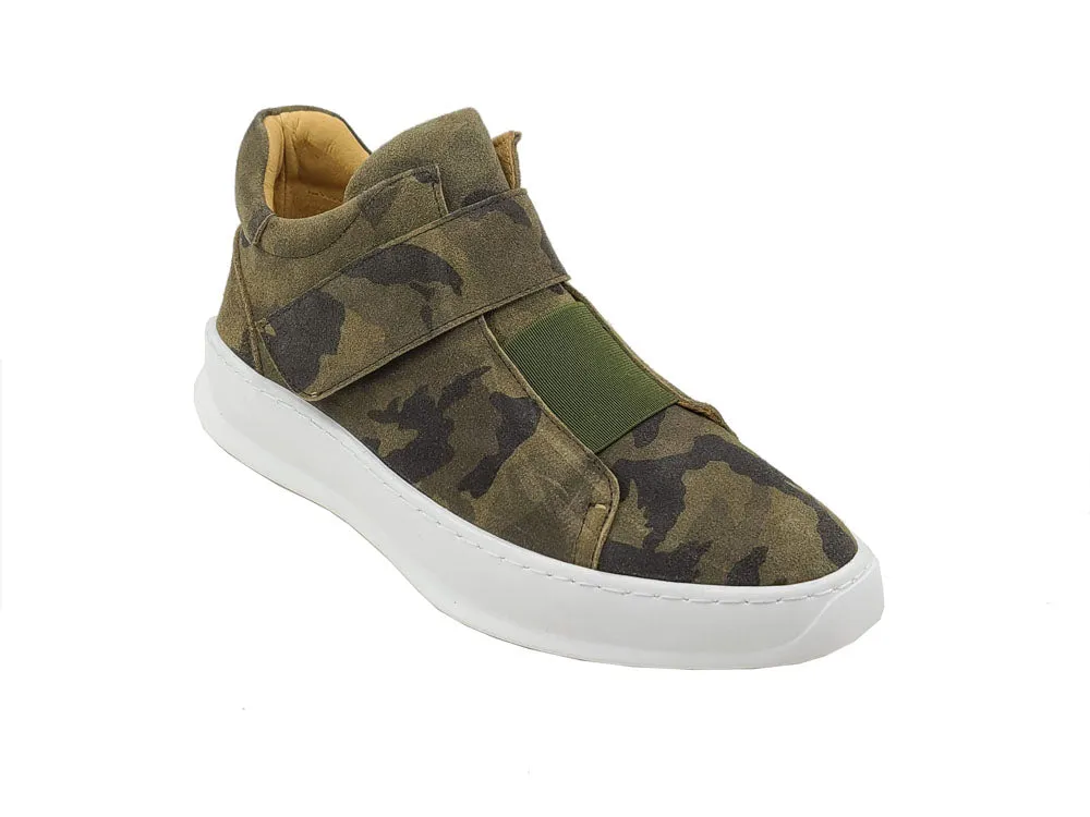 Camouflage Print Suede Sneakers