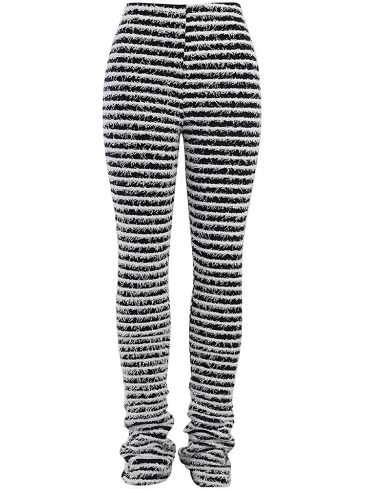 Causal sporty striped leggings with a slim fit and stretchy fabric