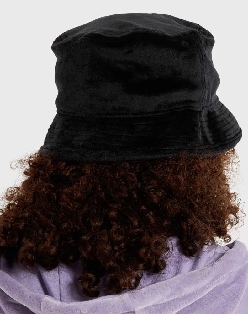 Eliza black bucket hat