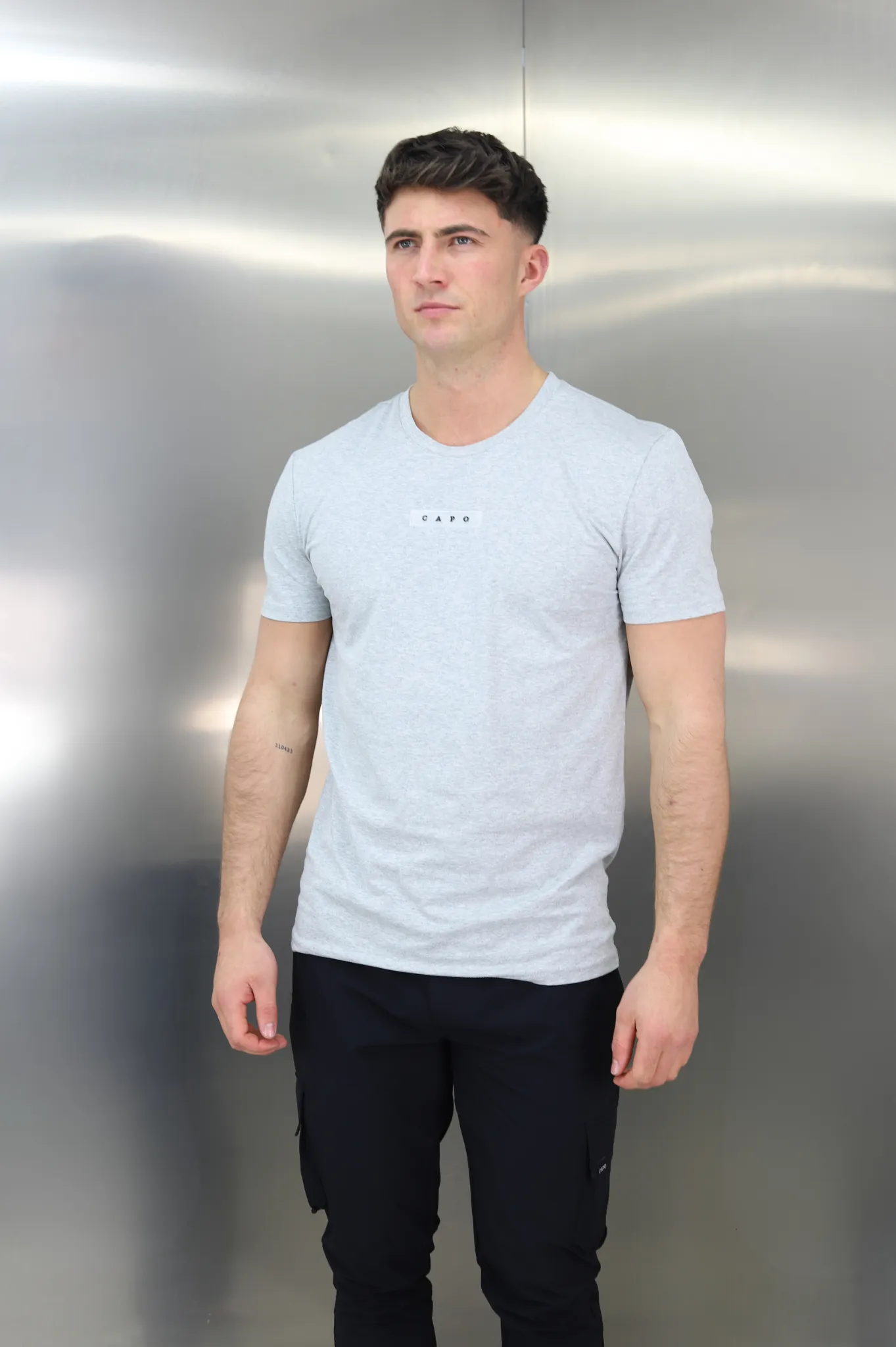 ESSENTIAL T-Shirt - Grey