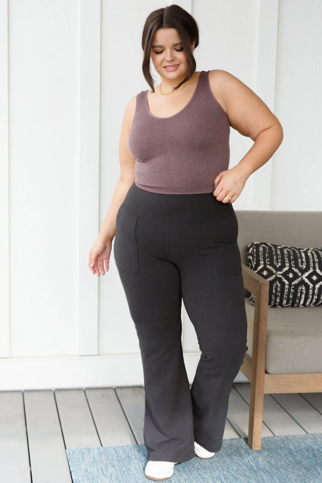 Flared Leggings in Black Location