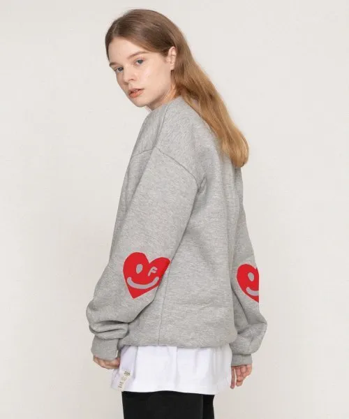 GRAVER | ELBOW DRAWING HEART SMILE SWEATSHIRT