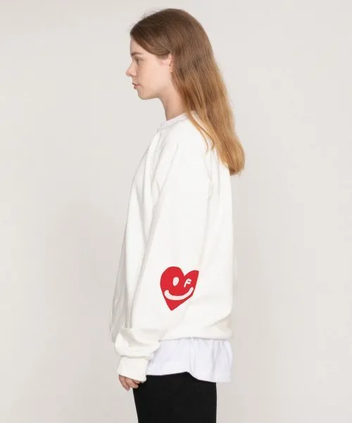 GRAVER | ELBOW DRAWING HEART SMILE SWEATSHIRT