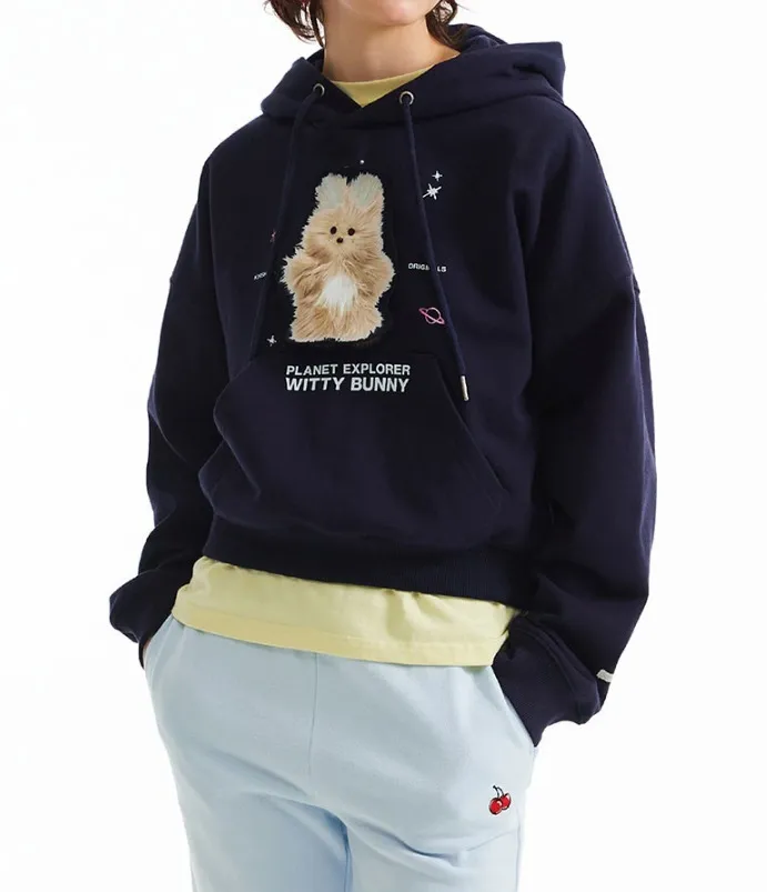 KIRSH WITTY BUNNY PLANET EXPLORER CROP HOODIE