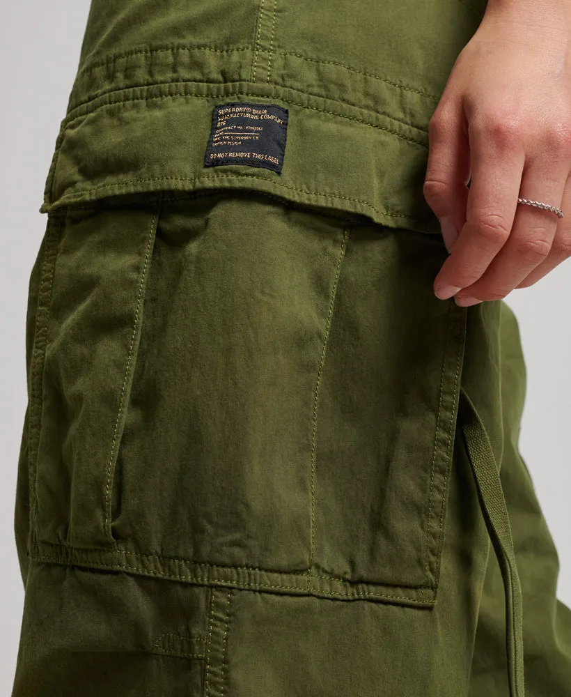 Low rise cargo pants, vintage style, soft moss green.