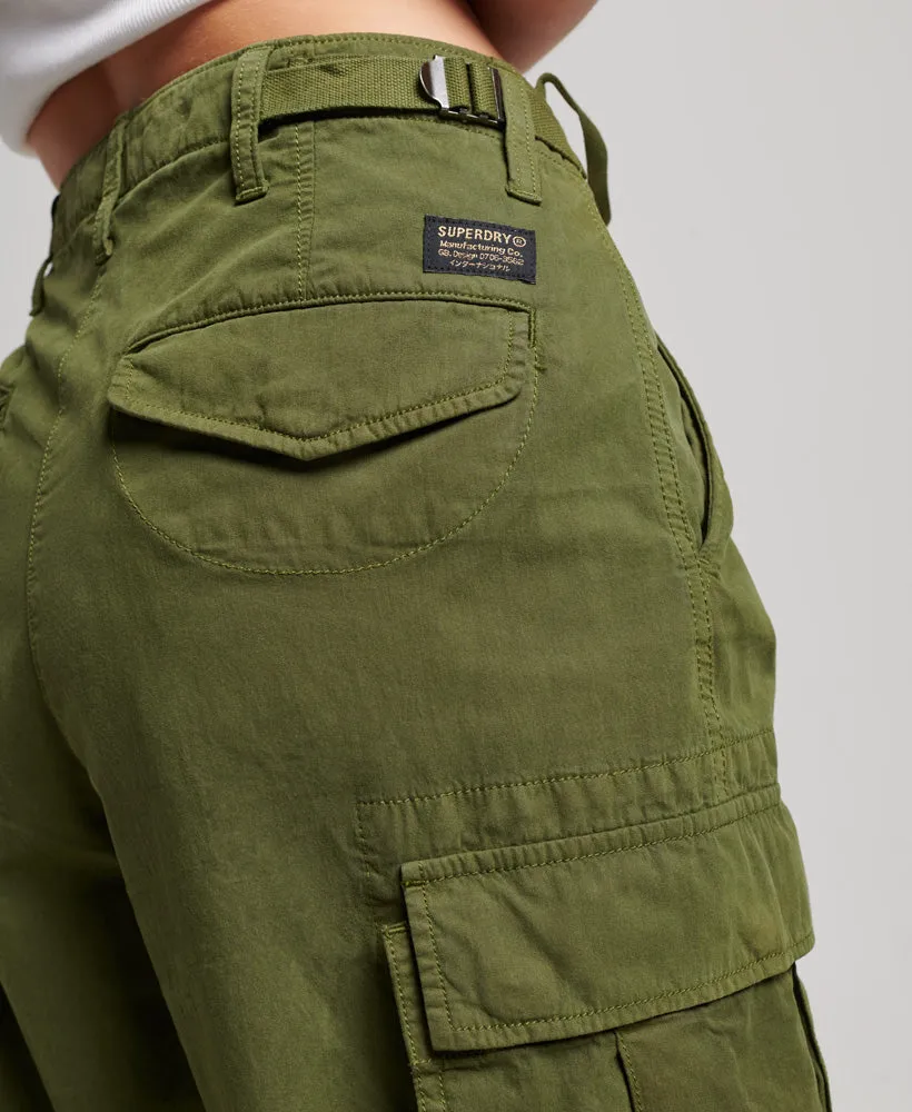 Low rise cargo pants, vintage style, soft moss green.