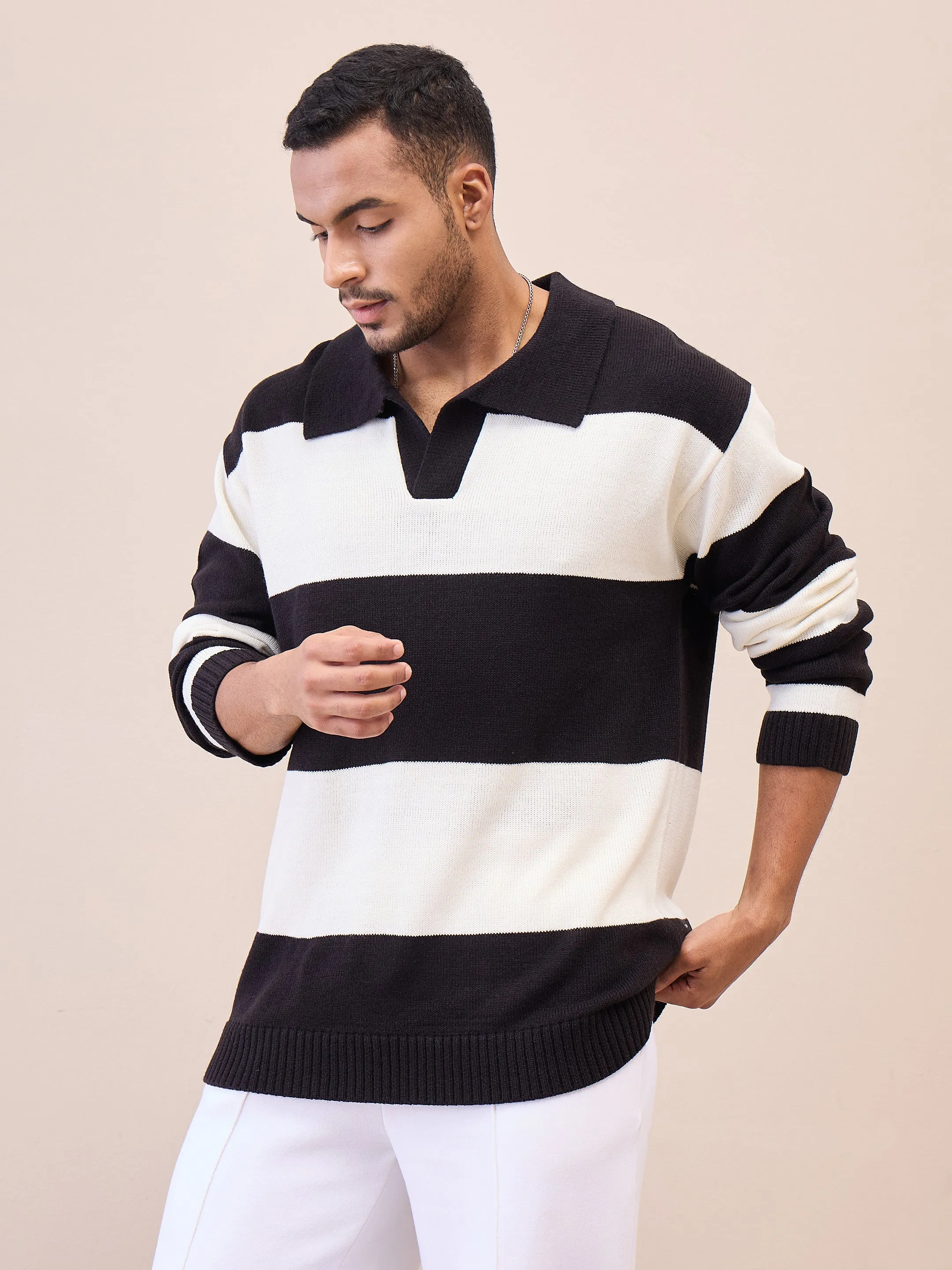 Men Unisex Black & Off White Collar Neck Oversize Sweater