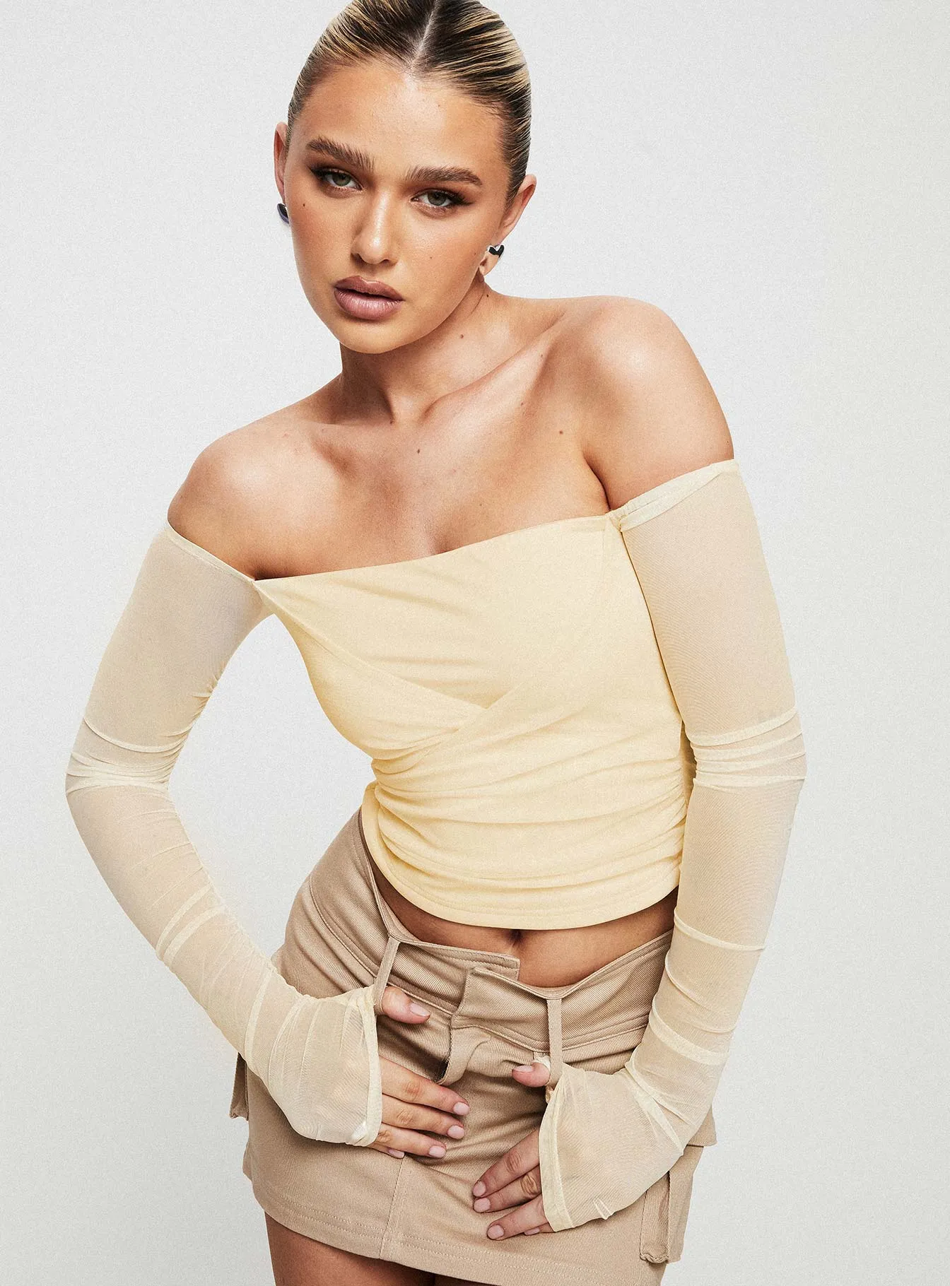 Sallo Yellow Off The Shoulder Top