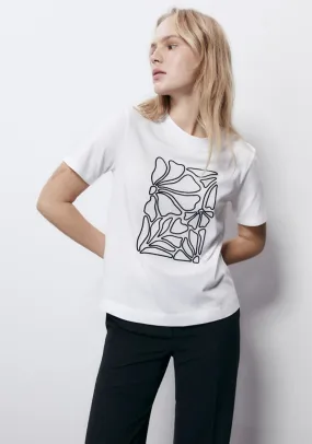 The result is Silhouette T-shirt with embroidered design.