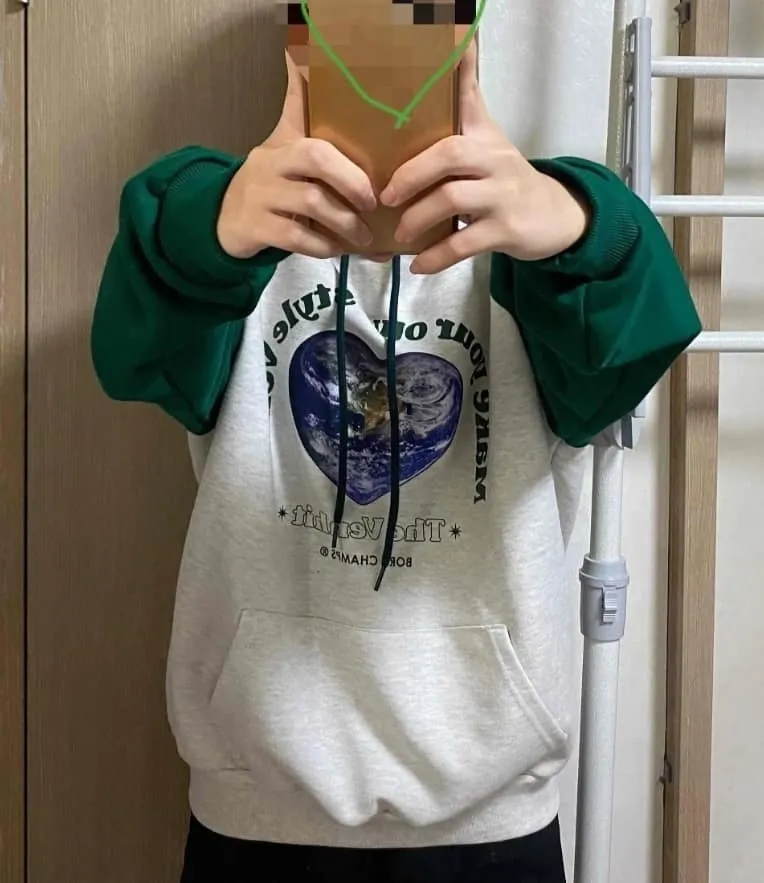 VENHIT Heart Street Style Bi-color Long Sleeves Logo Hoodies