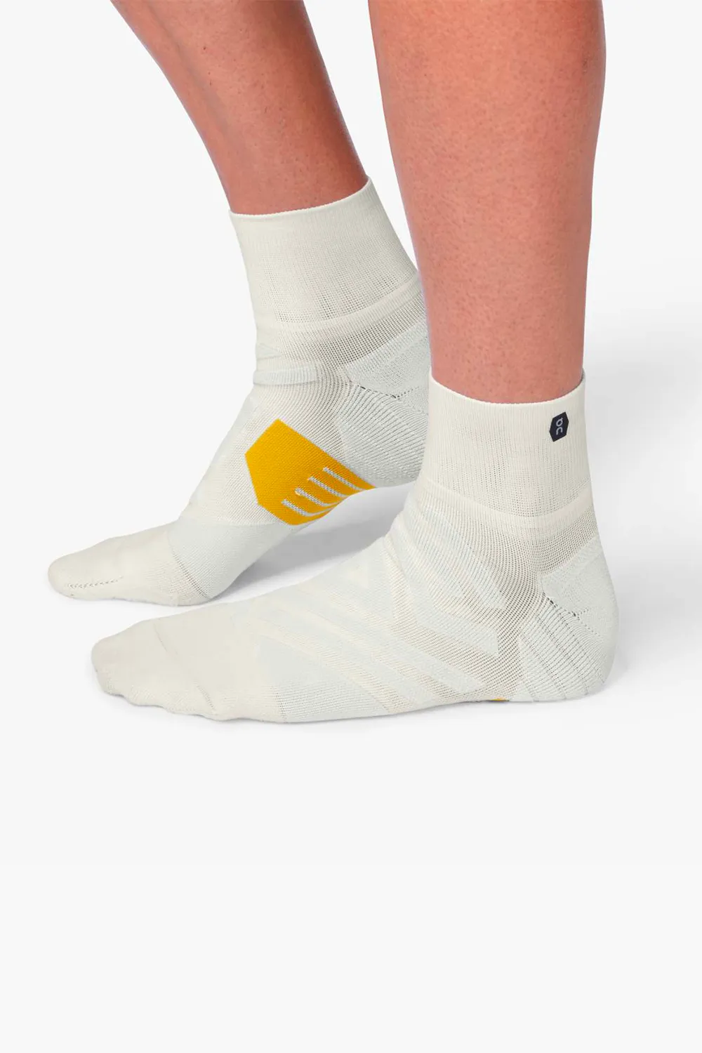 White/Ice Men's Mid Sock | ON