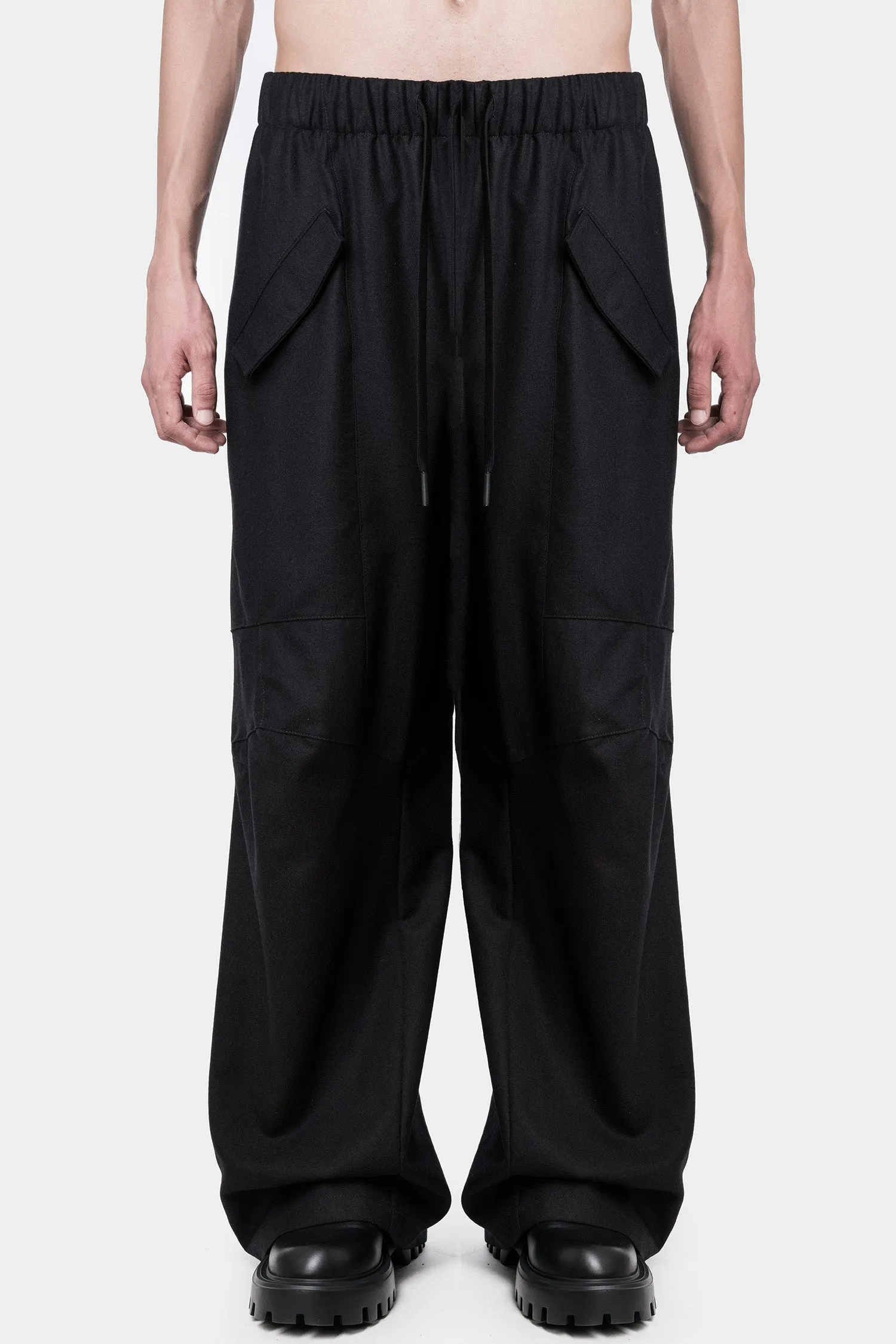 Wide wool trousers