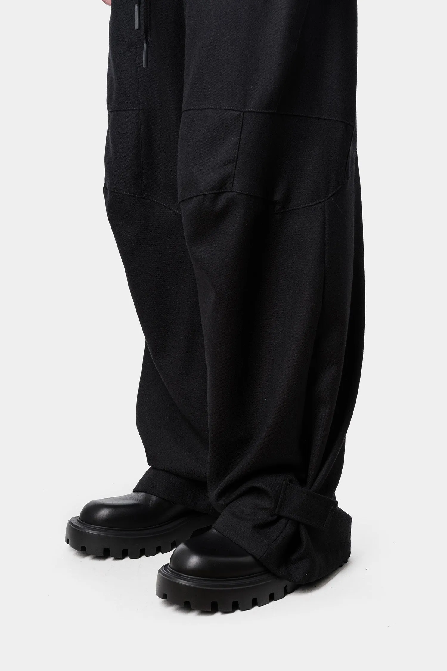 Wide wool trousers