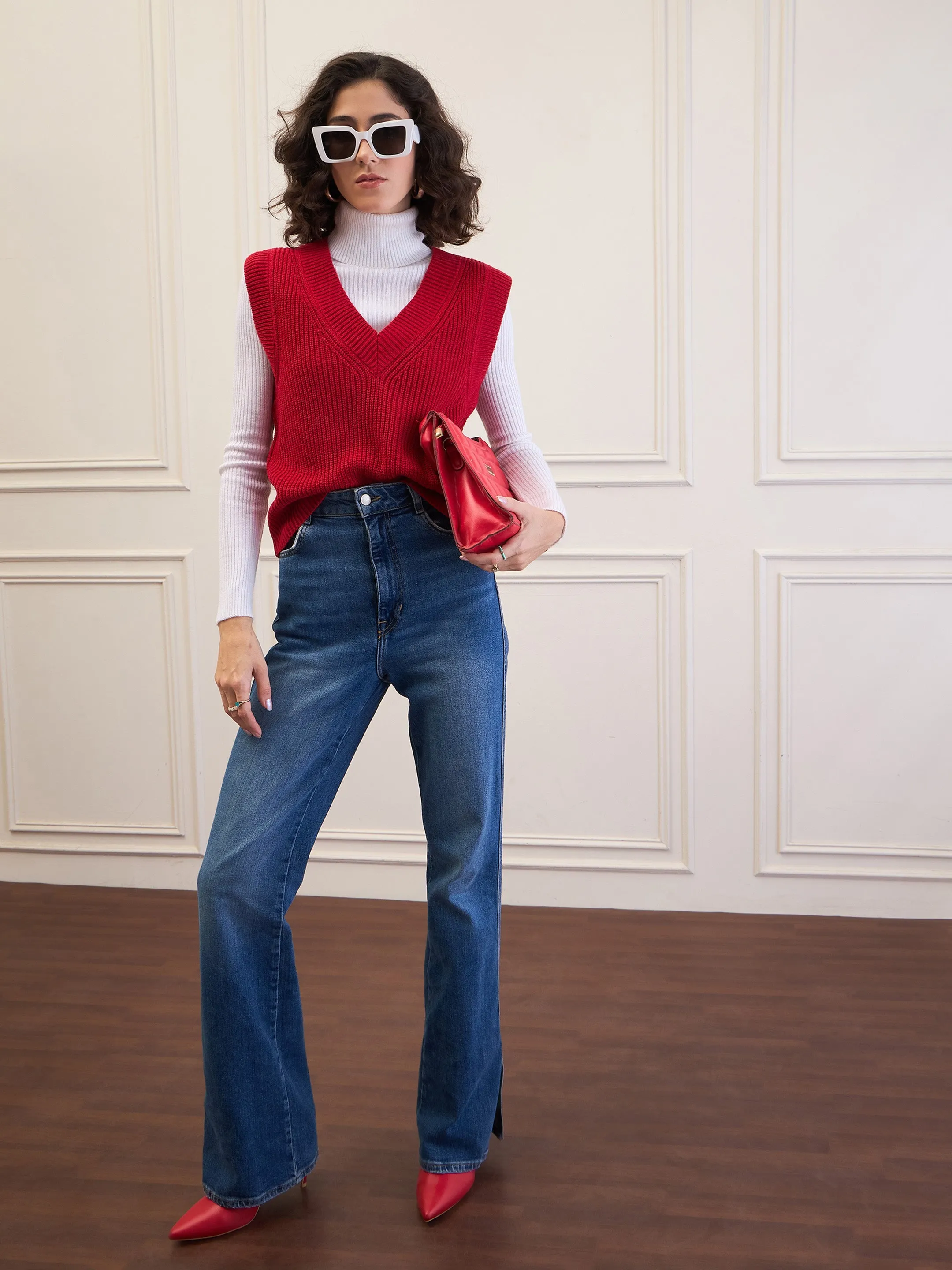 Women Red Solid V-Neck Sweater Vest